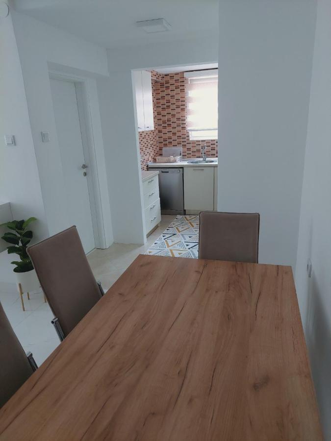 Apartments Natural And Bungalows 2 사라예보 외부 사진