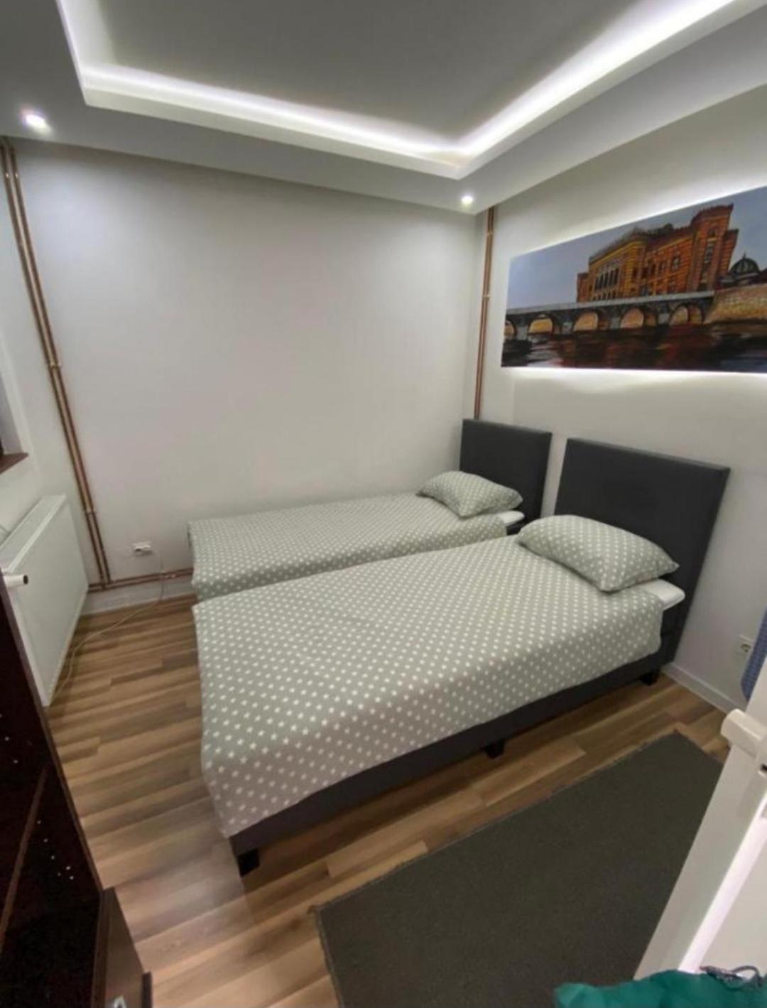 Apartments Natural And Bungalows 2 사라예보 객실 사진